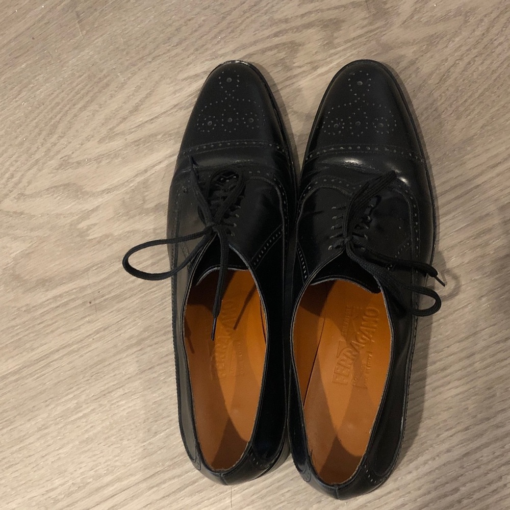 Ferragamo brogue Oxford shoes, size 8 B - Picture 2 of 15